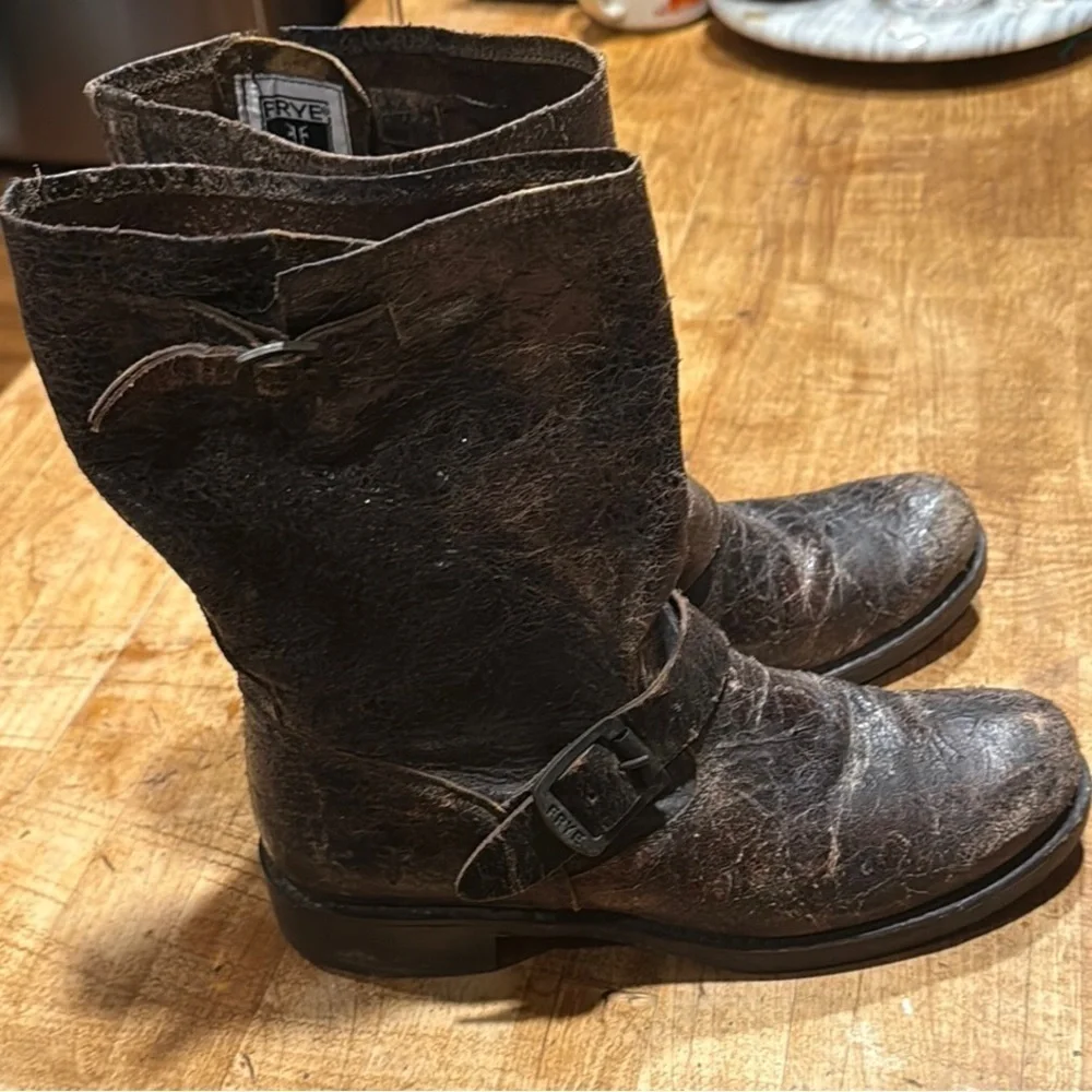 Frye Veronica boots - Picture 2 of 5
